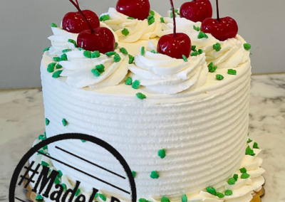 Made in Rhode Island 2021 Holiday Gift Idea - Family Cake, Wright's Dairy Farm & Bakery